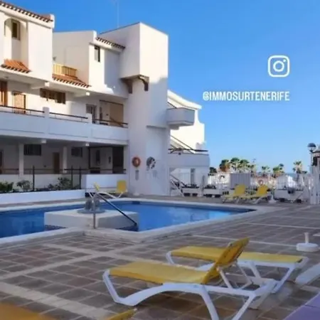 Parque Margarita, Terraza Vista Piscina Apartamento Los Cristianos (Tenerife)