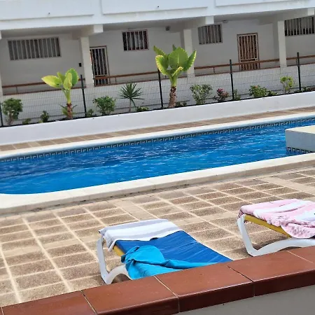 Apartamento Parque Margarita, Terraza Vista Piscina